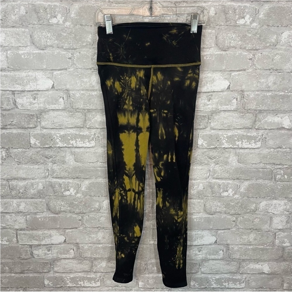 Good American Seamless Black Gold Tie Dye Leggings